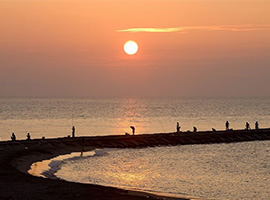 関屋浜の夕日